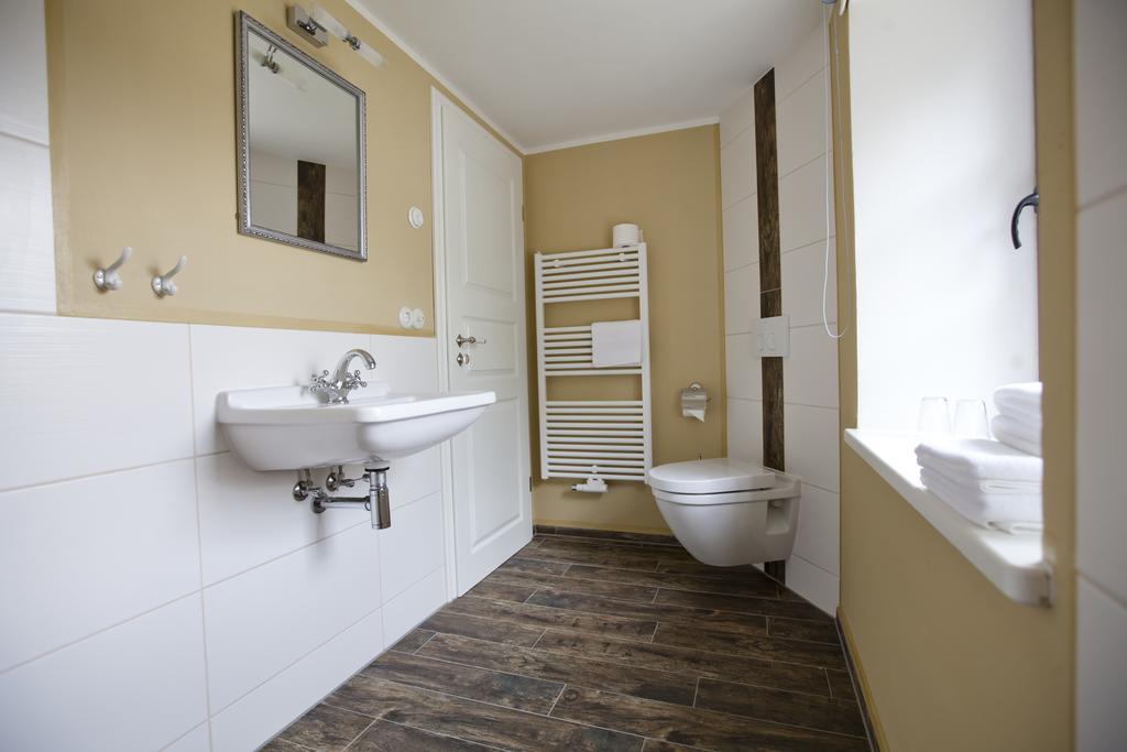 Pension Alte Schmiede Zabeltitz Habitación foto